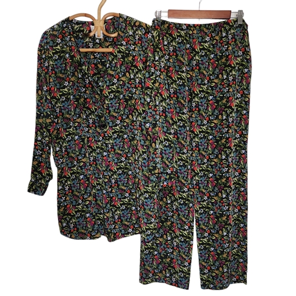 Vintage wild flowers Silky pajama set - Picture 3 of 10